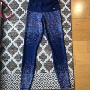 Super cute Puma workout pants 💙
